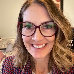 Meet your Posher, Sara